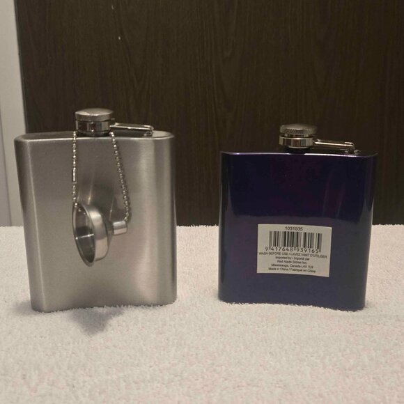 2 Novelty Gag Gift Flasks - "Liquor is Cheaper" & "Drinking Problem" - Picture 2 of 4